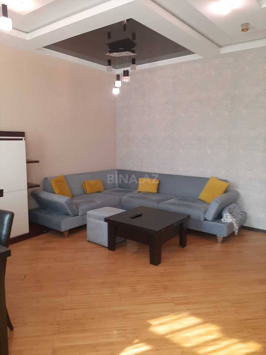 2 otaqlı Köhnə tikili, Nizami m., Bakı
