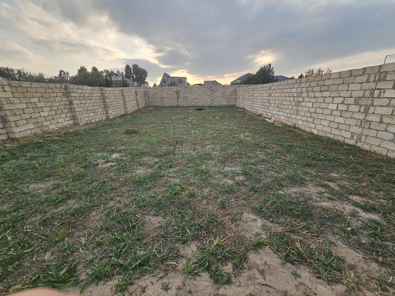Torpaq Novxanı q., Bakı