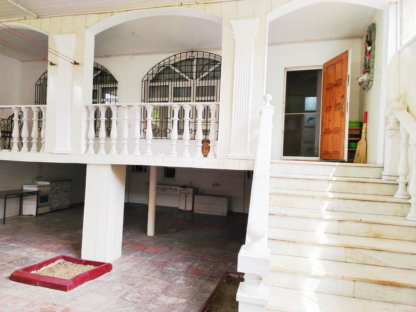 5 otaqlı Köhnə tikili, Azadlıq Prospekti m., Bakı