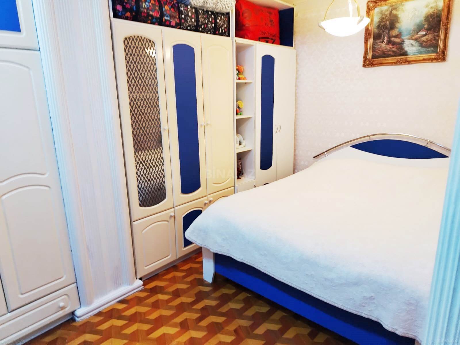 5 otaqlı Köhnə tikili, Azadlıq Prospekti m., Bakı