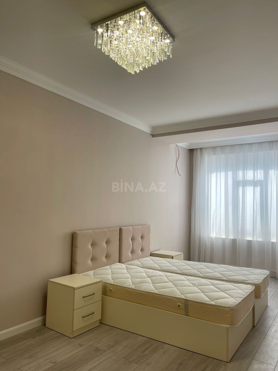 3 otaqlı Yeni tikili, 28 May m., Bakı