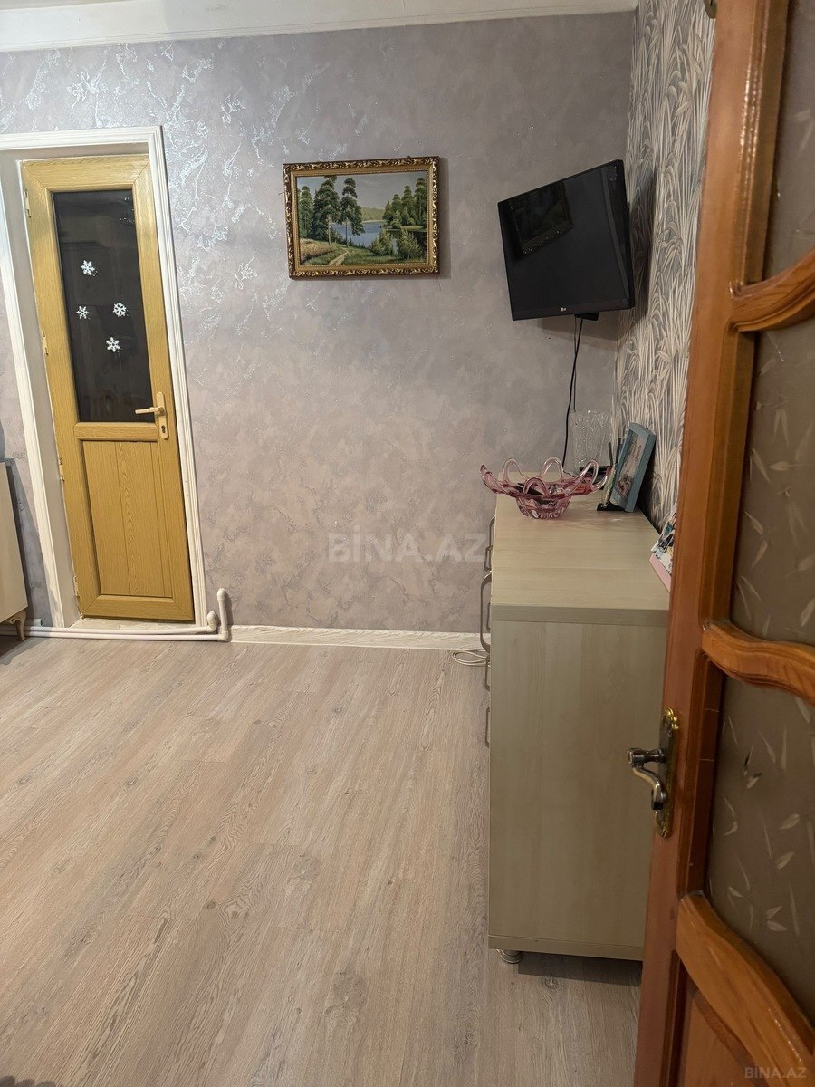 2 otaqlı Köhnə tikili, Həzi Aslanov m., Bakı