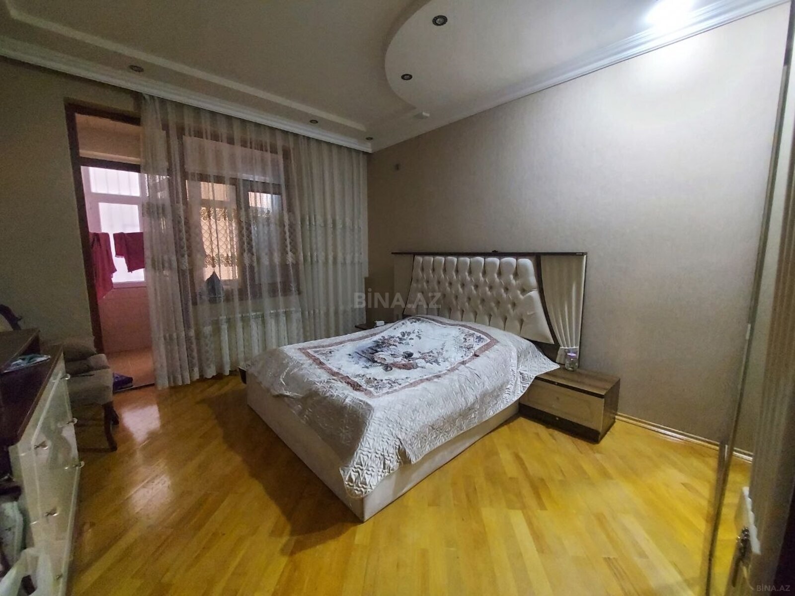 3 otaqlı Yeni tikili, İnşaatçılar m., Bakı