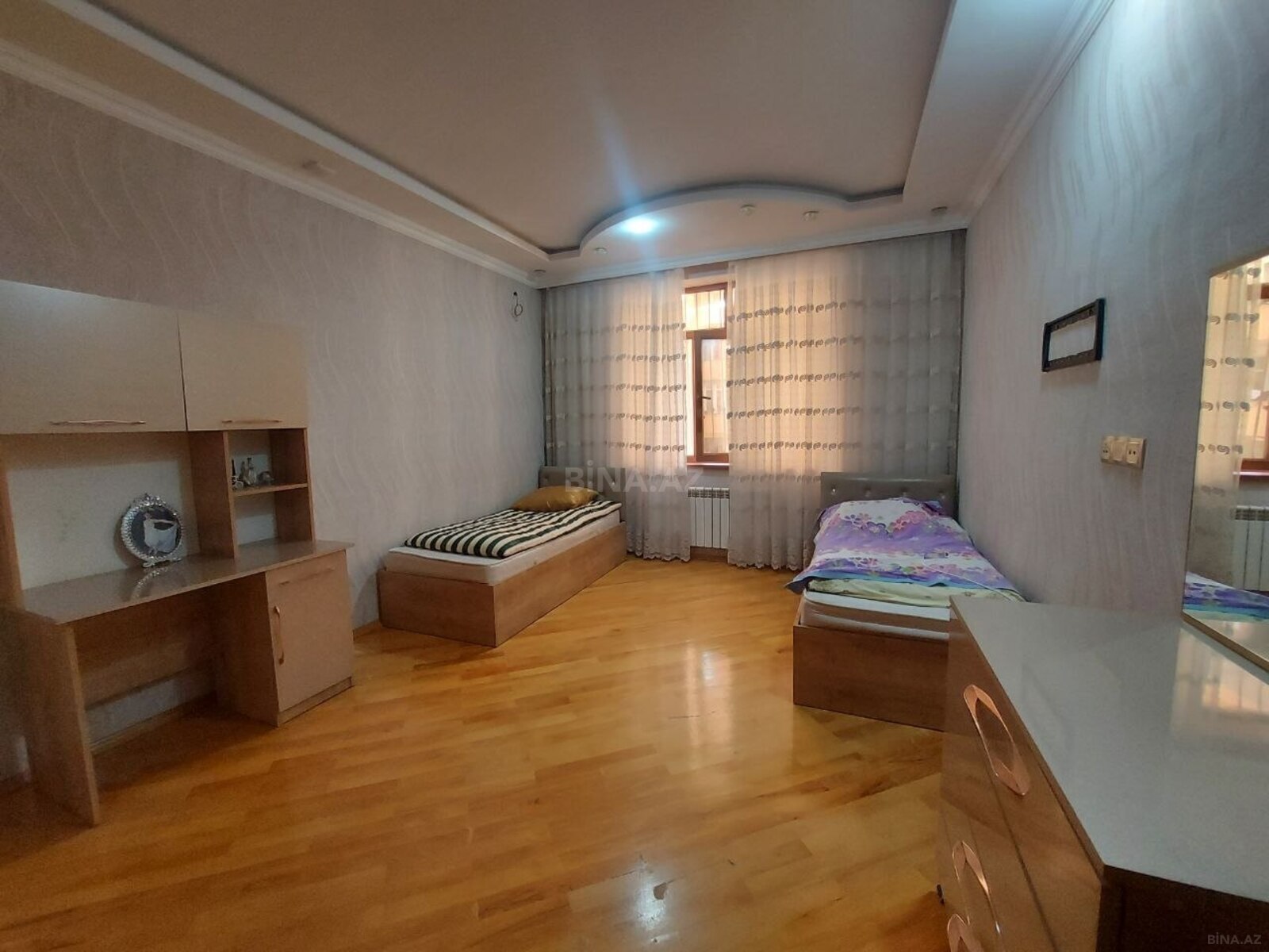 3 otaqlı Yeni tikili, İnşaatçılar m., Bakı