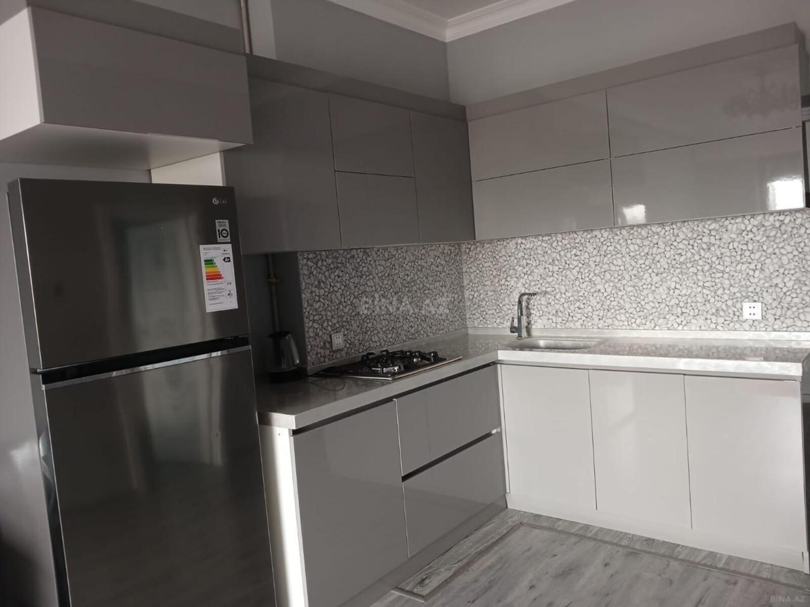 2 otaqlı Yeni tikili, Şah İsmayıl Xətai m., Bakı
