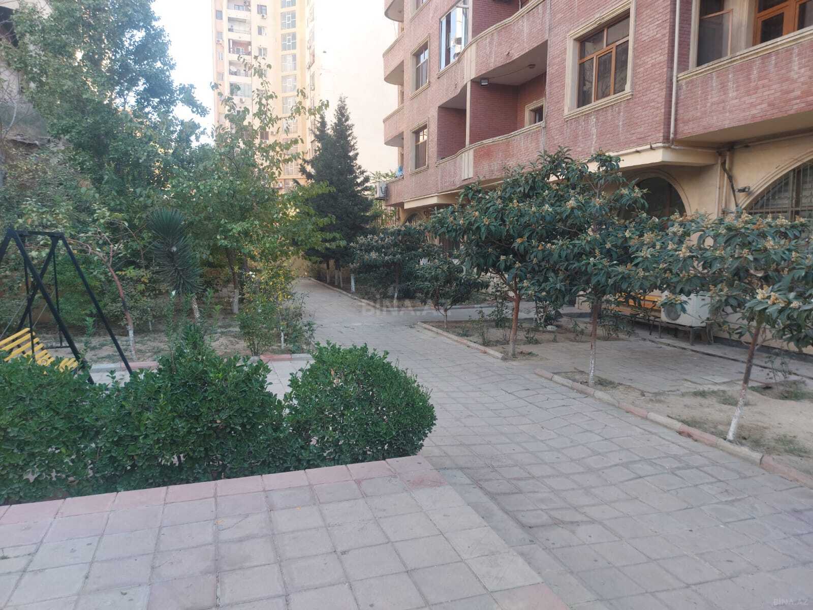 2 otaqlı Yeni tikili, 28 May m., Bakı