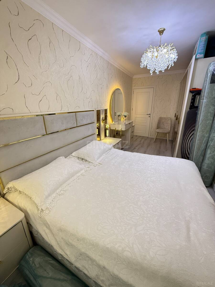 2 otaqlı Köhnə tikili, Neftçilər m., Bakı
