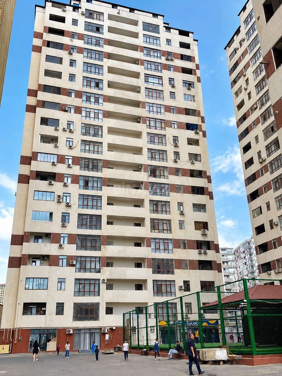 3 otaqlı Yeni tikili, İnşaatçılar m., Bakı