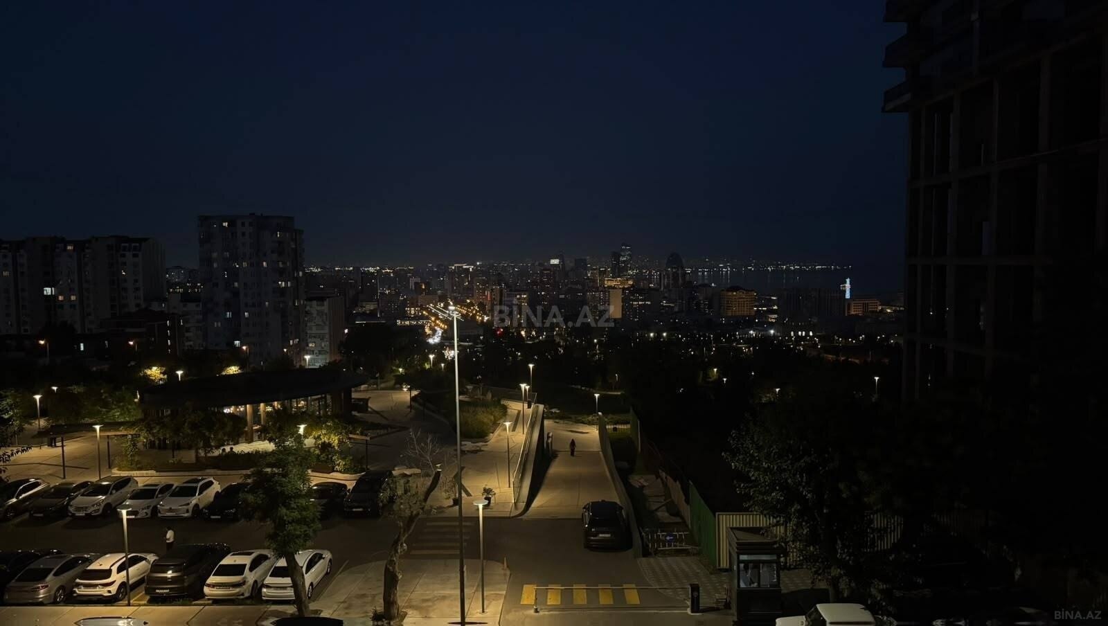 3 otaqlı Köhnə tikili, Elmlər Akademiyası m., Bakı