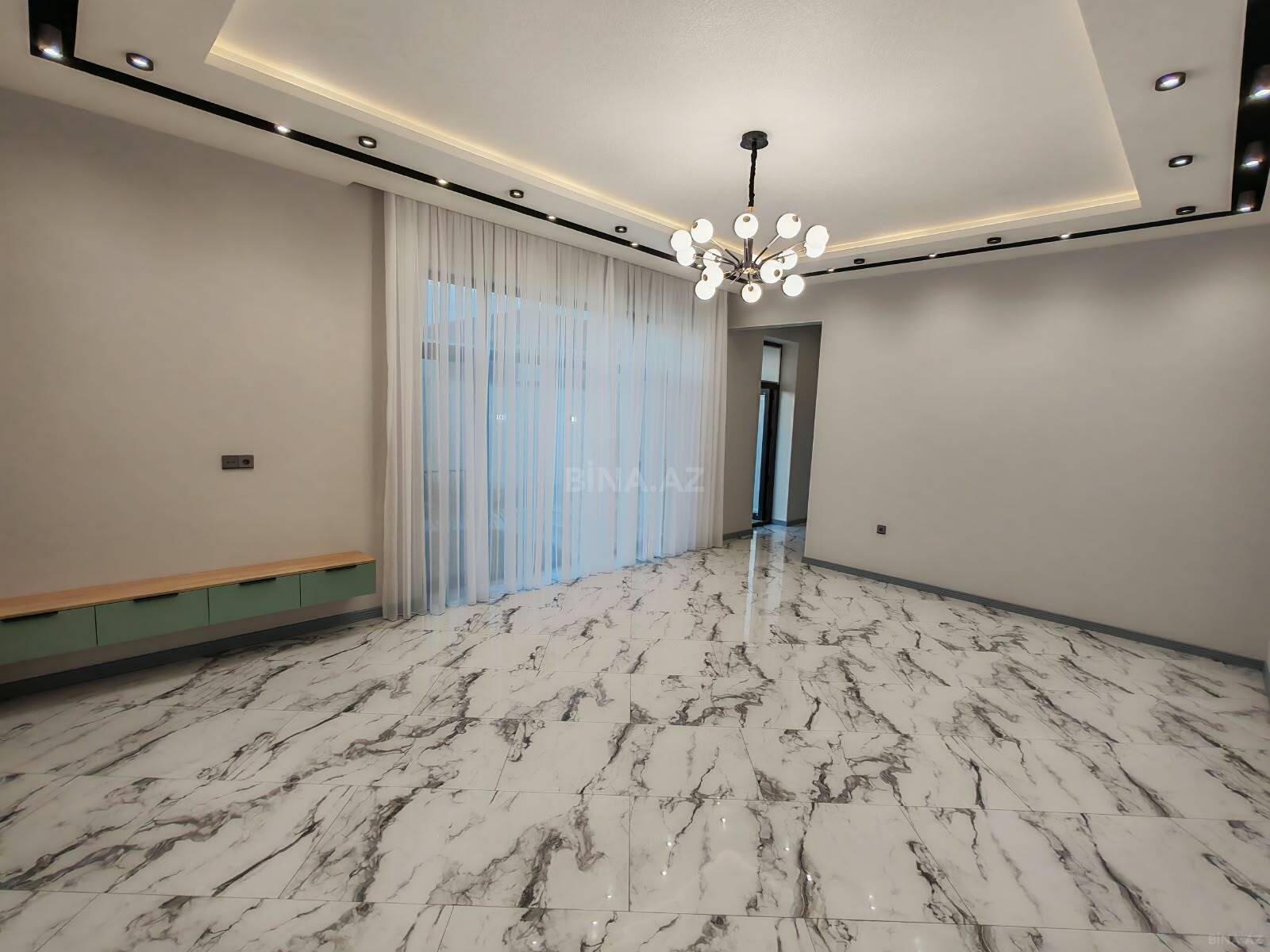 4 otaqlı Həyət evi/Bağ evi, Mərdəkan q., Bakı