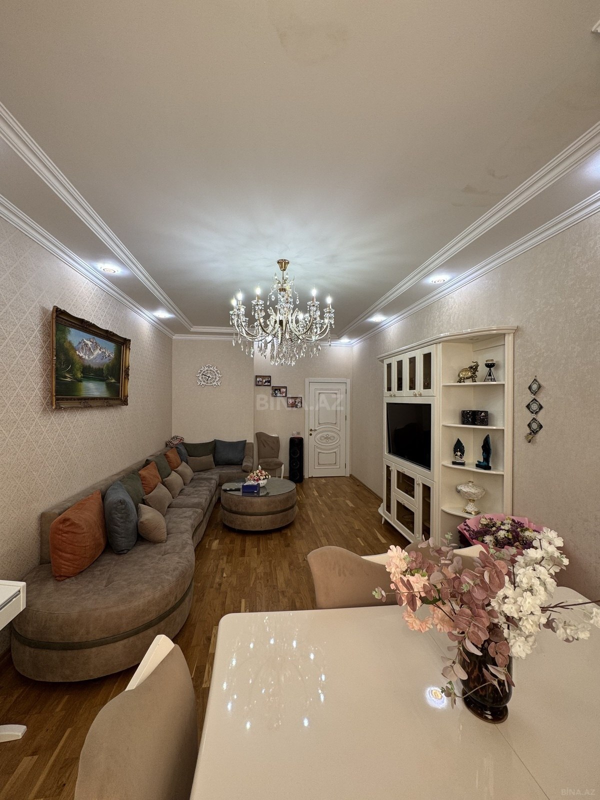 3 otaqlı Yeni tikili, Qara Qarayev m., Bakı
