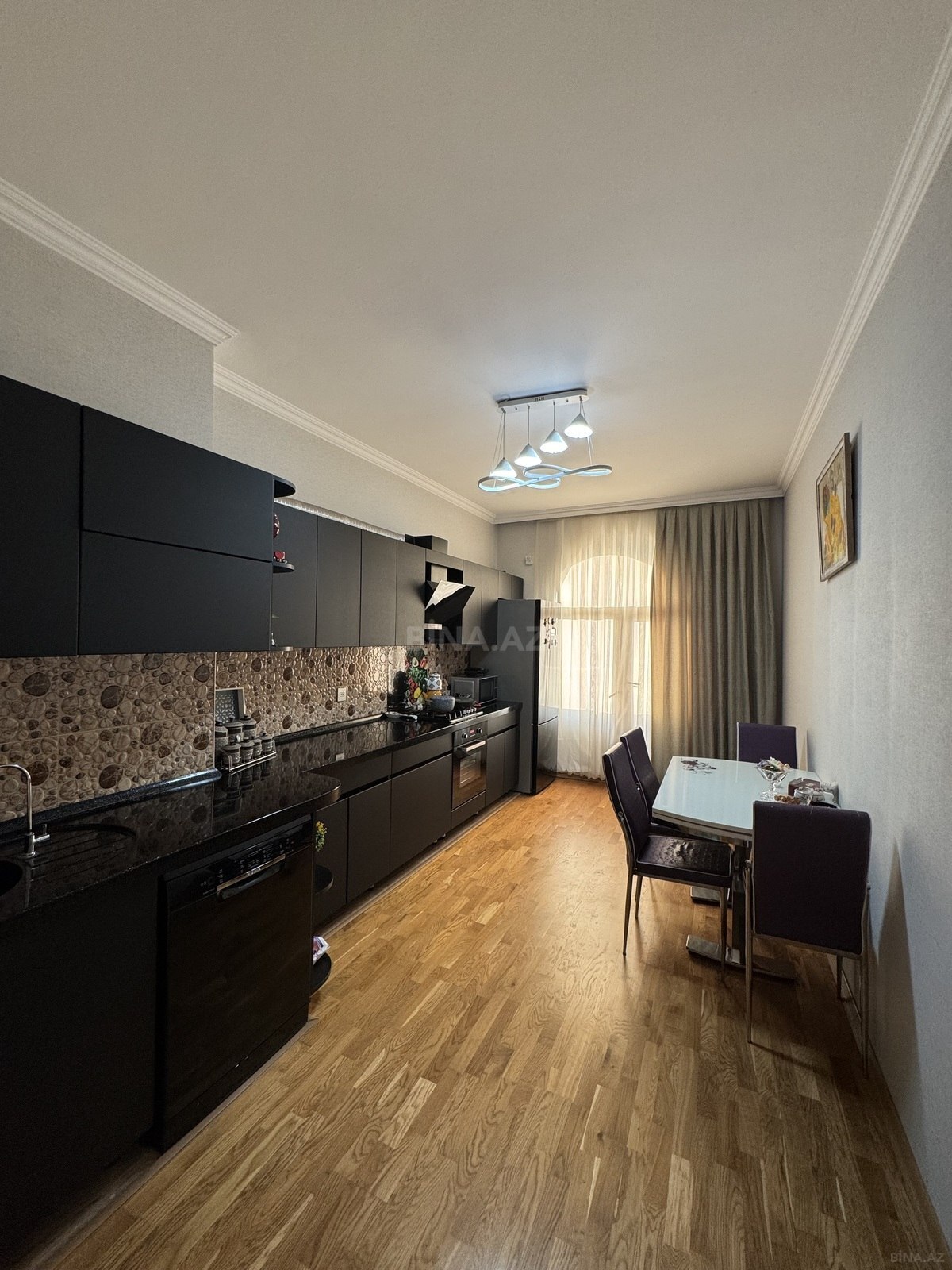 3 otaqlı Yeni tikili, Qara Qarayev m., Bakı