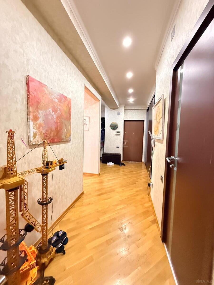 4 otaqlı Yeni tikili, 28 May m., Bakı
