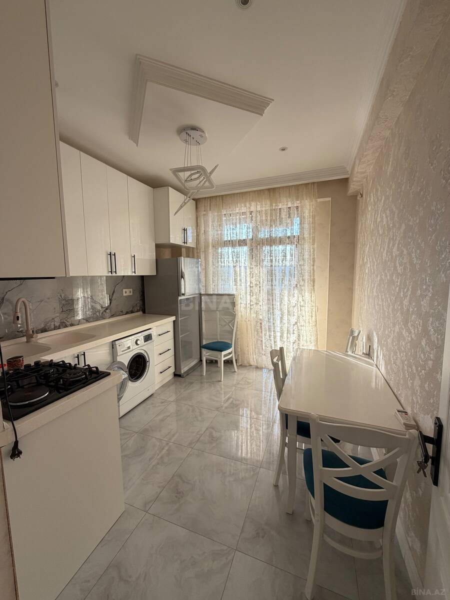 3 otaqlı Yeni tikili, İnşaatçılar m., Bakı