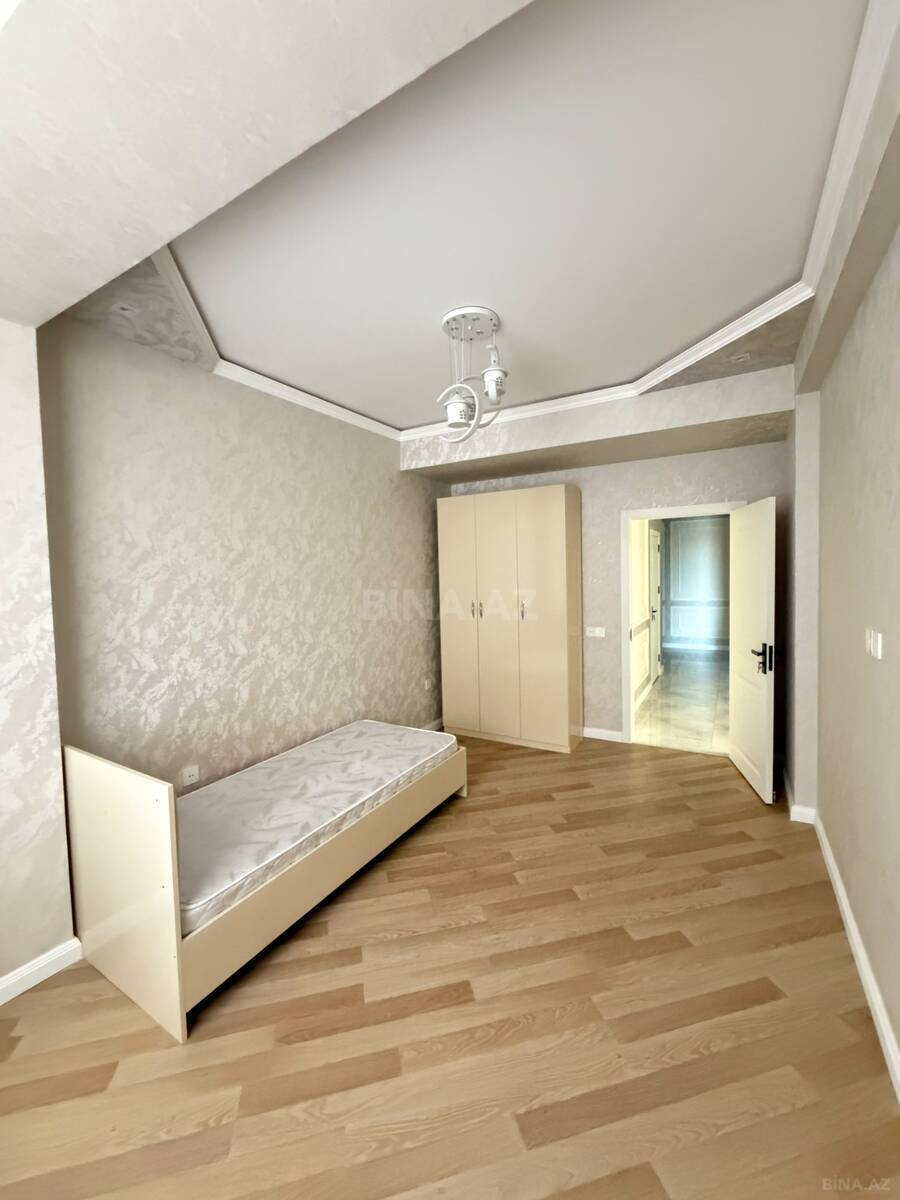 3 otaqlı Yeni tikili, İnşaatçılar m., Bakı