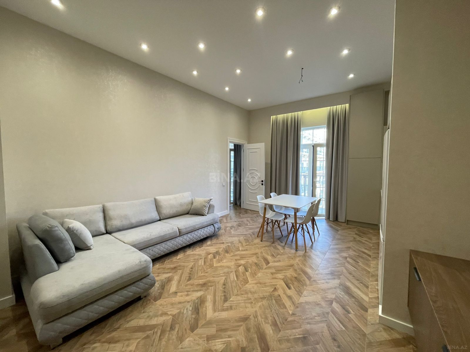 2 otaqlı Yeni tikili, Ağ şəhər q., Bakı