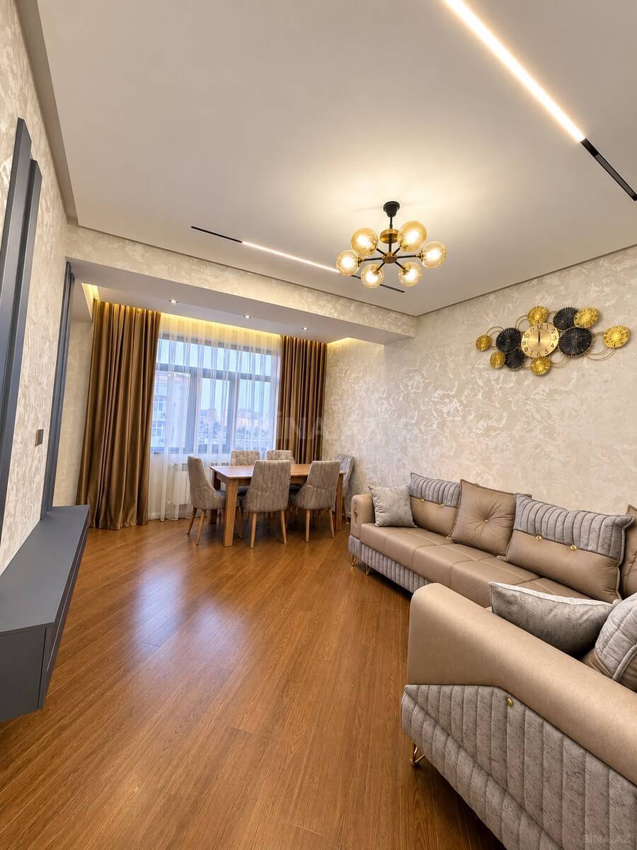 2 otaqlı Yeni tikili, Neftçilər m., Bakı
