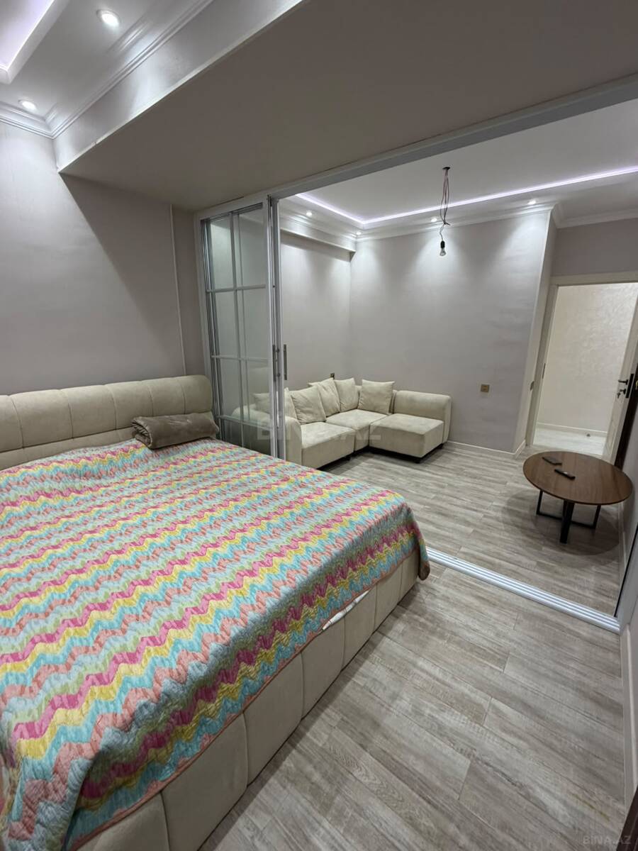 2 otaqlı Yeni tikili, Neftçilər m., Bakı