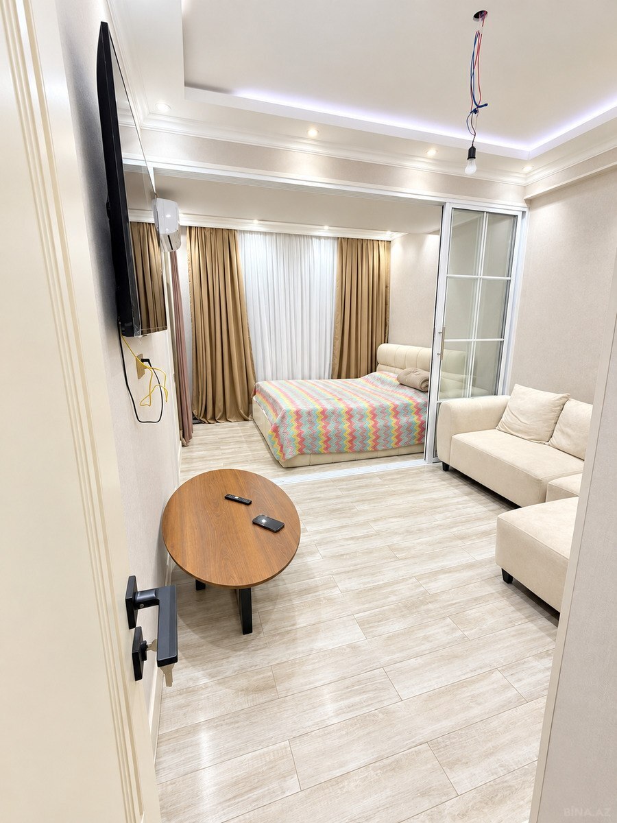 2 otaqlı Yeni tikili, Neftçilər m., Bakı