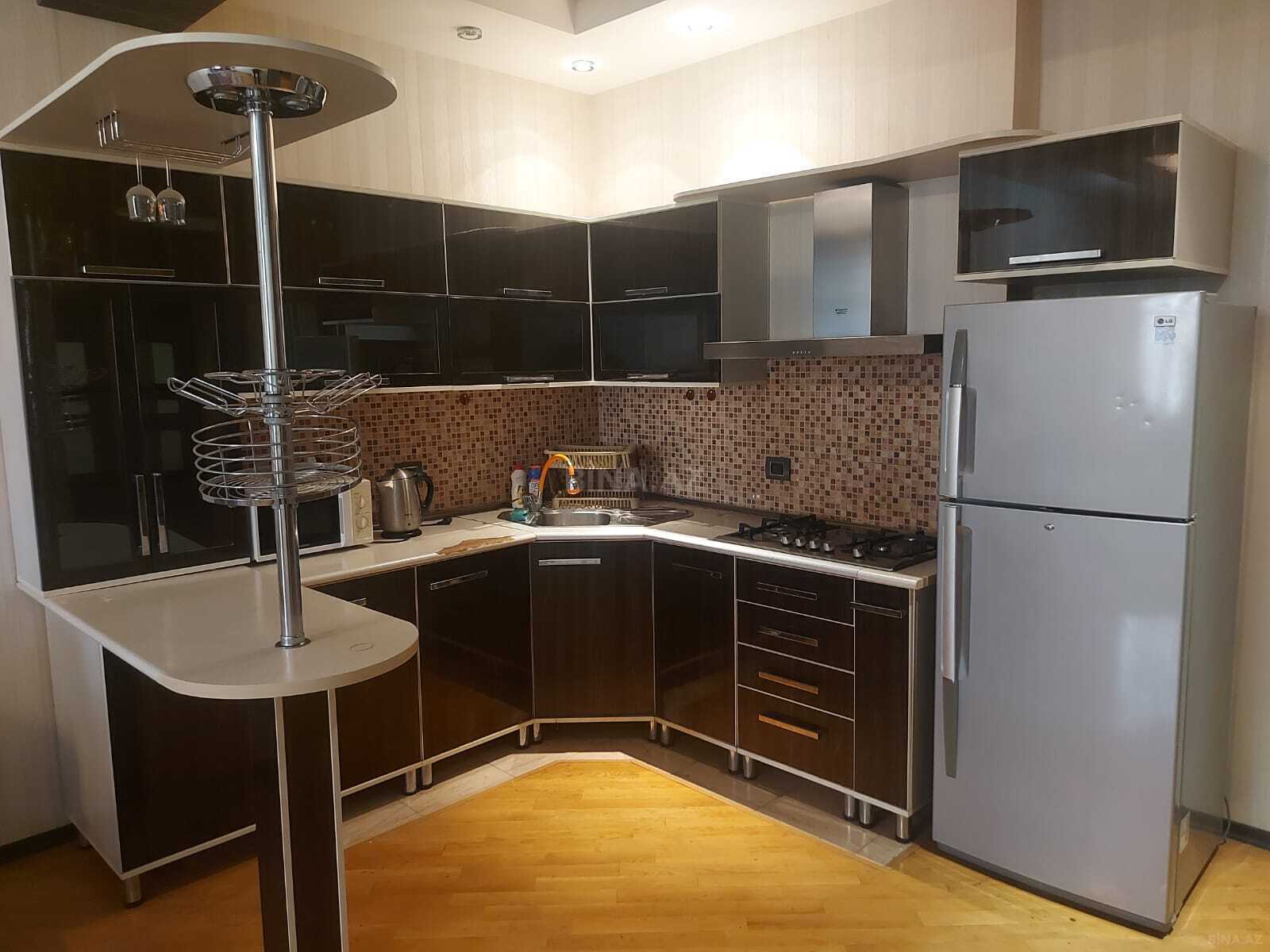 2 otaqlı Yeni tikili, 28 May m., Bakı