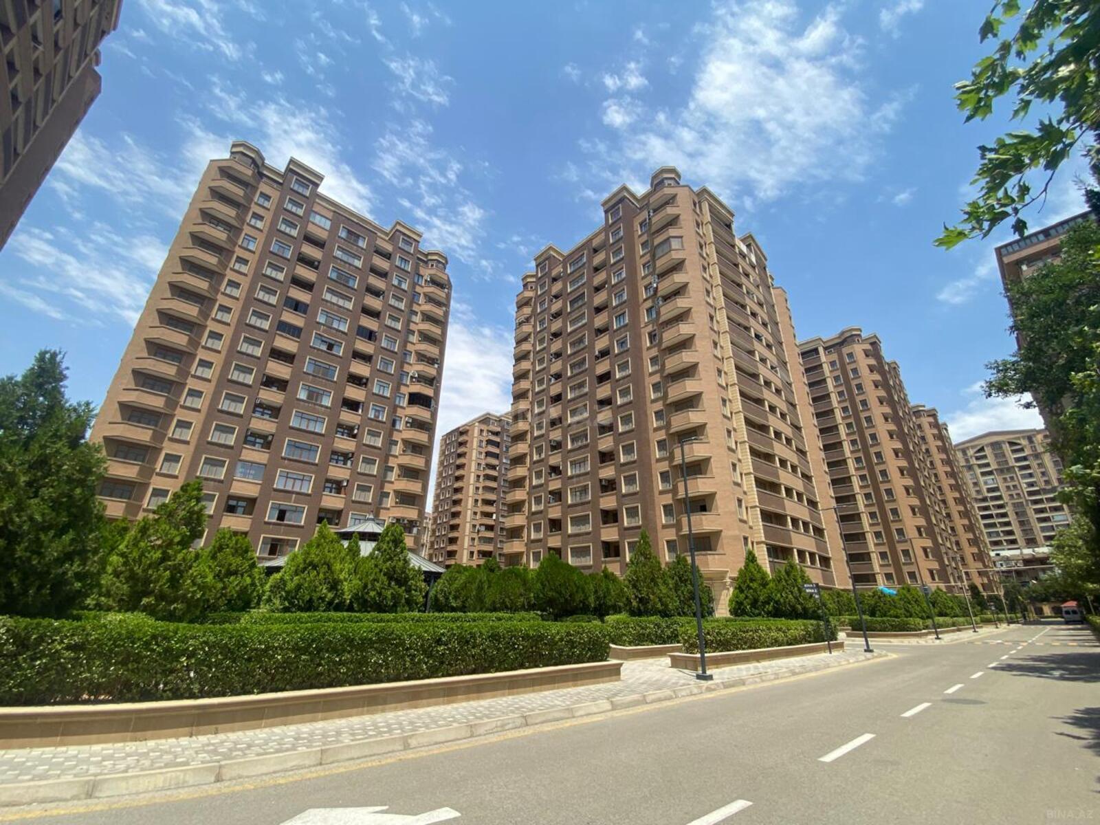 3 otaqlı Yeni tikili, 28 May m., Bakı