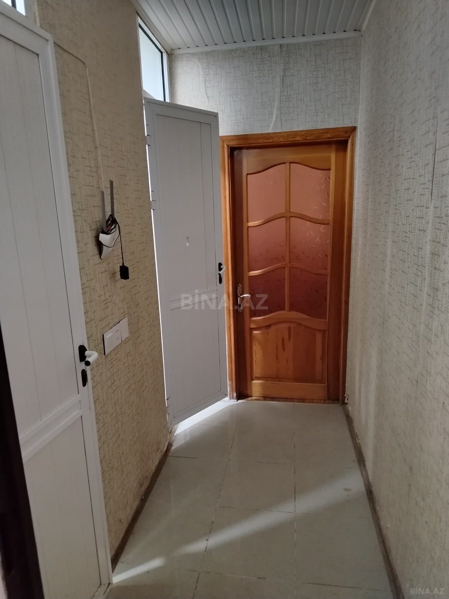 2 otaqlı Köhnə tikili, Memar Əcəmi m., Bakı