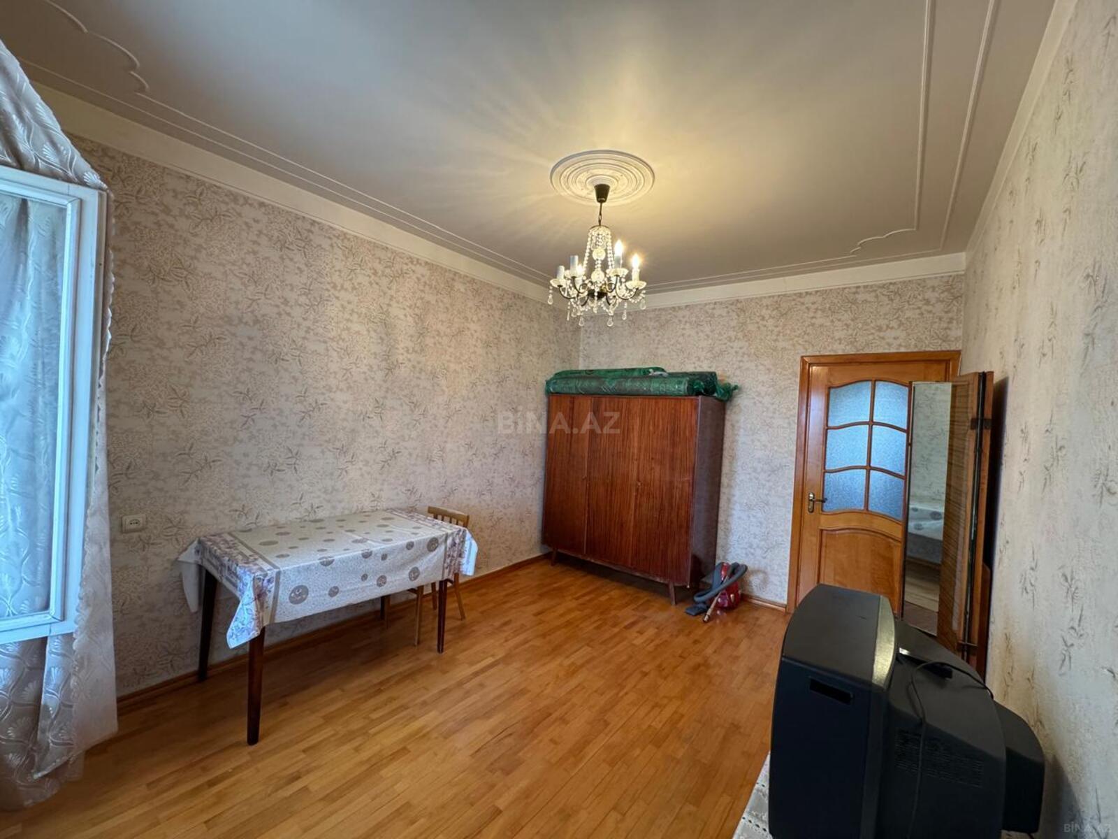 3 otaqlı Köhnə tikili, Nəsimi m., Bakı