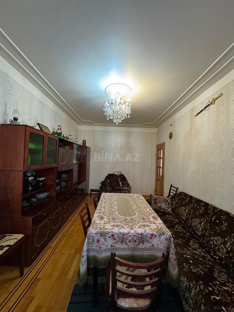 3 otaqlı Köhnə tikili, Nəsimi m., Bakı