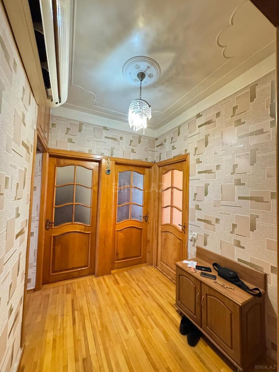 3 otaqlı Köhnə tikili, Nəsimi m., Bakı