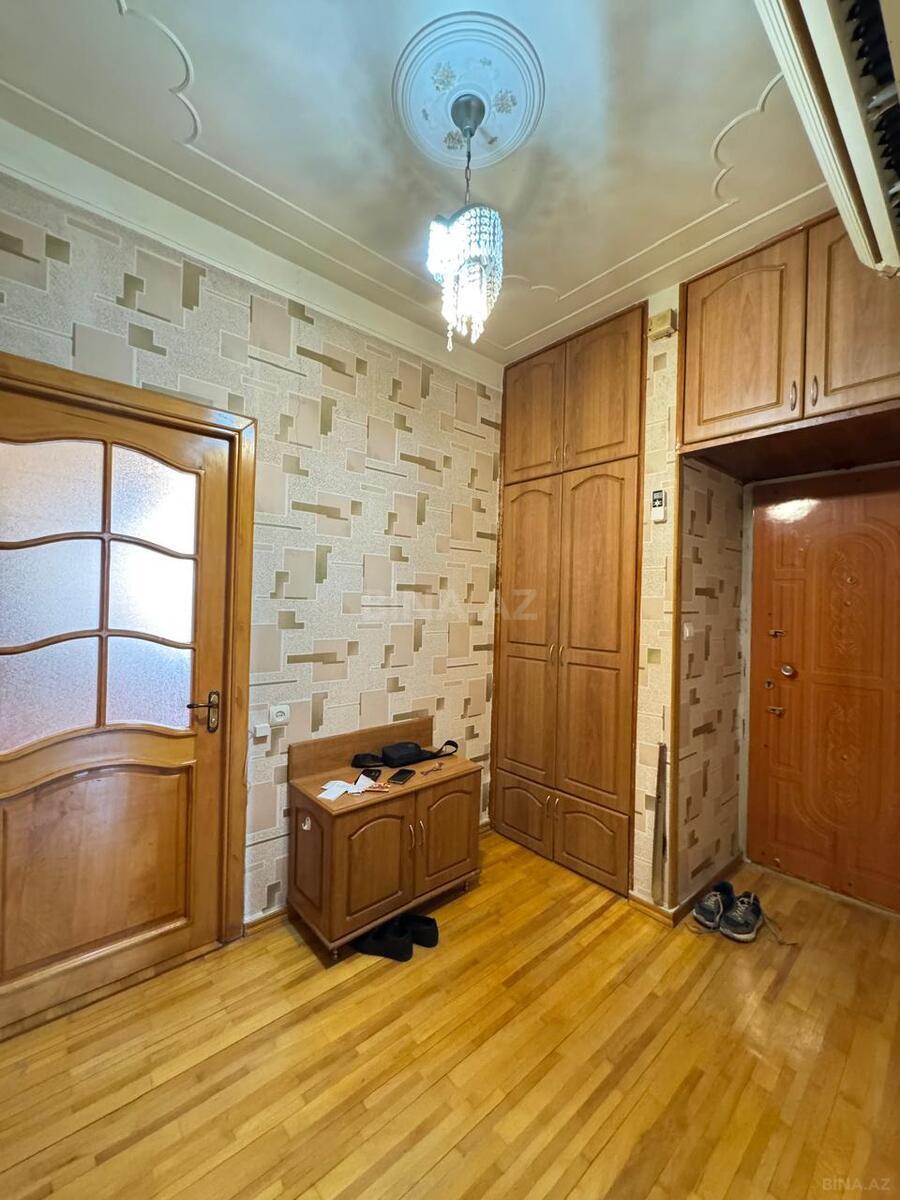 3 otaqlı Köhnə tikili, Nəsimi m., Bakı