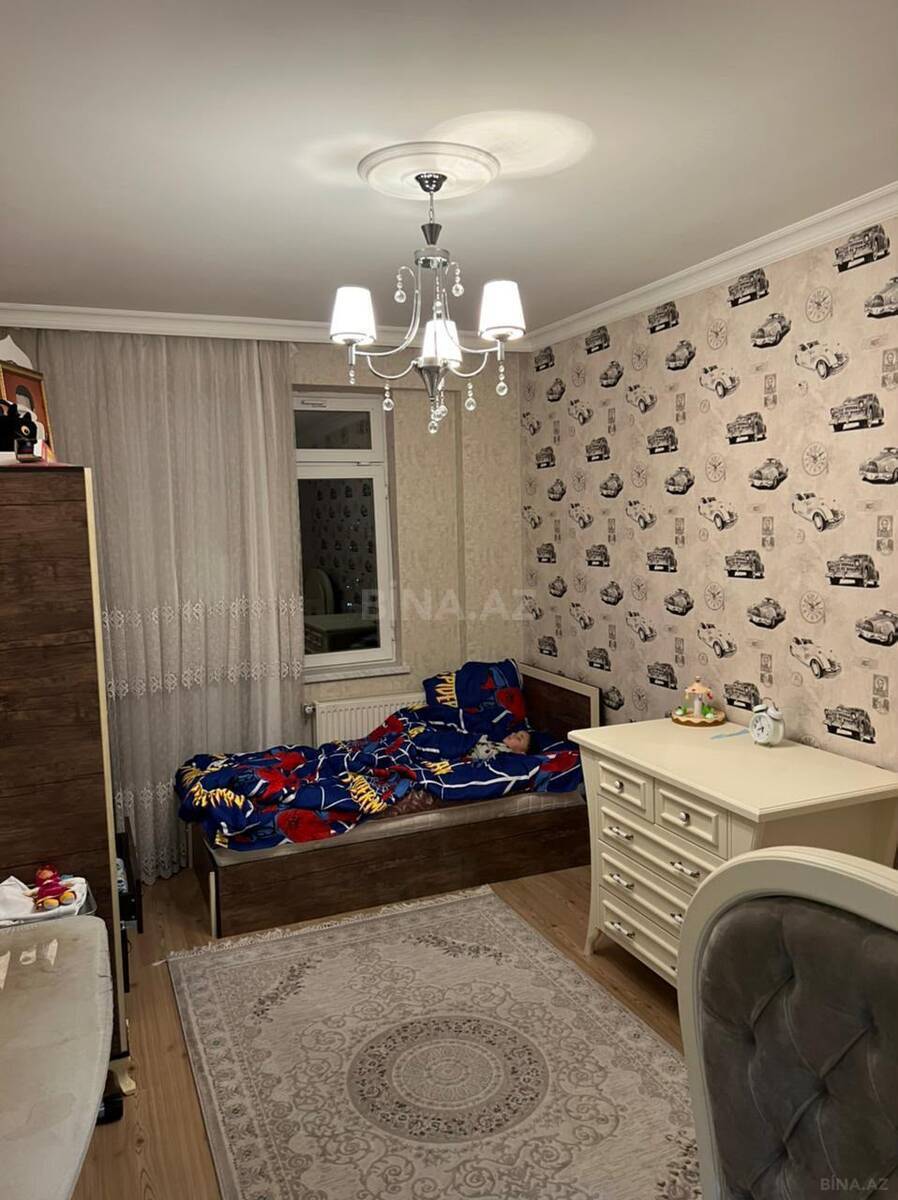 3 otaqlı Yeni tikili, İnşaatçılar m., Bakı
