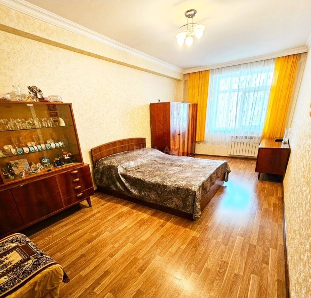 3 otaqlı Yeni tikili, İnşaatçılar m., Bakı