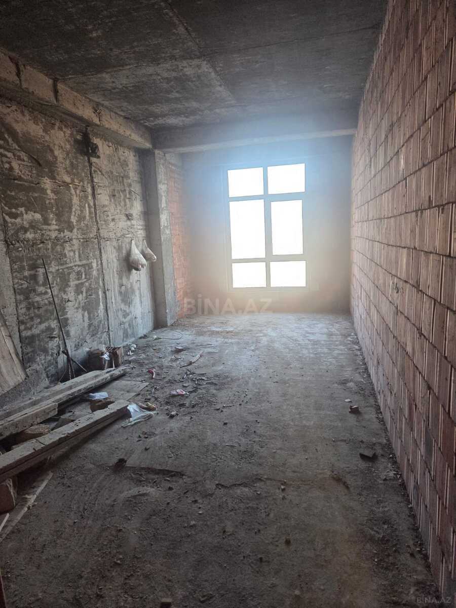 3 otaqlı Yeni tikili, İnşaatçılar m., Bakı