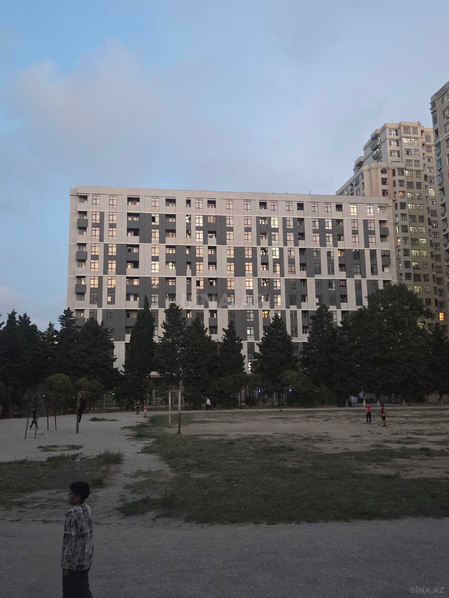 3 otaqlı Yeni tikili, İnşaatçılar m., Bakı
