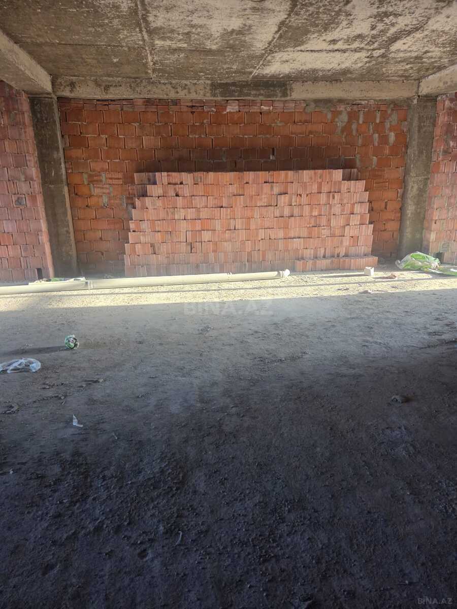3 otaqlı Yeni tikili, İnşaatçılar m., Bakı