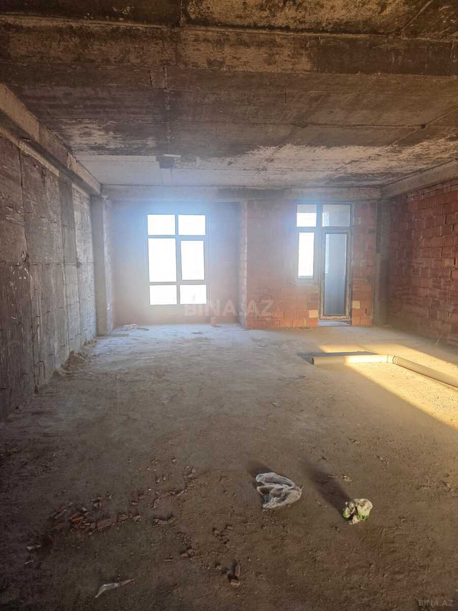 3 otaqlı Yeni tikili, İnşaatçılar m., Bakı