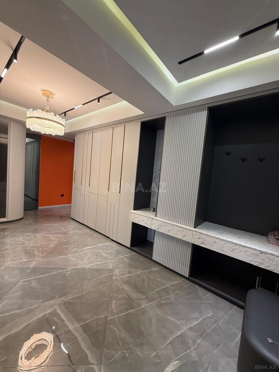 3 otaqlı Yeni tikili, 28 May m., Bakı