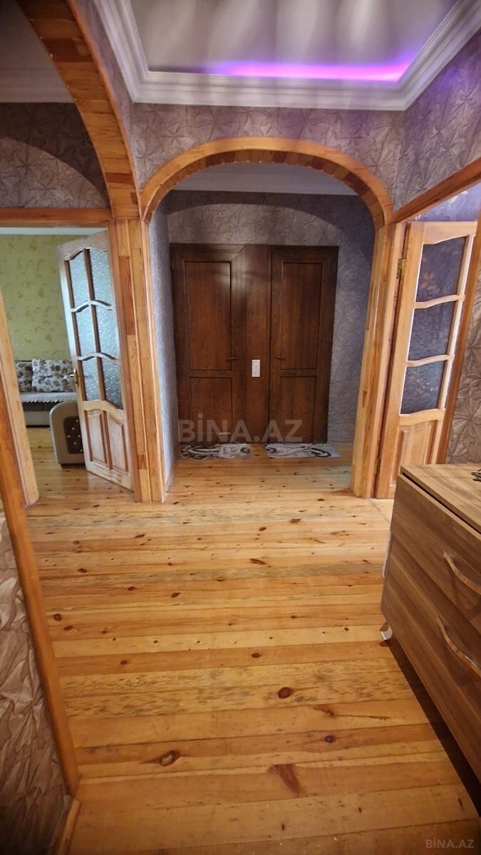 3 otaqlı Köhnə tikili, Həzi Aslanov q., Bakı