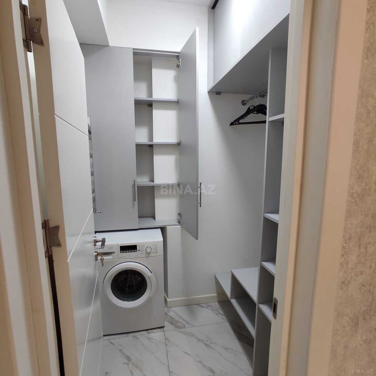 2 otaqlı Yeni tikili, 8 Noyabr m., Bakı