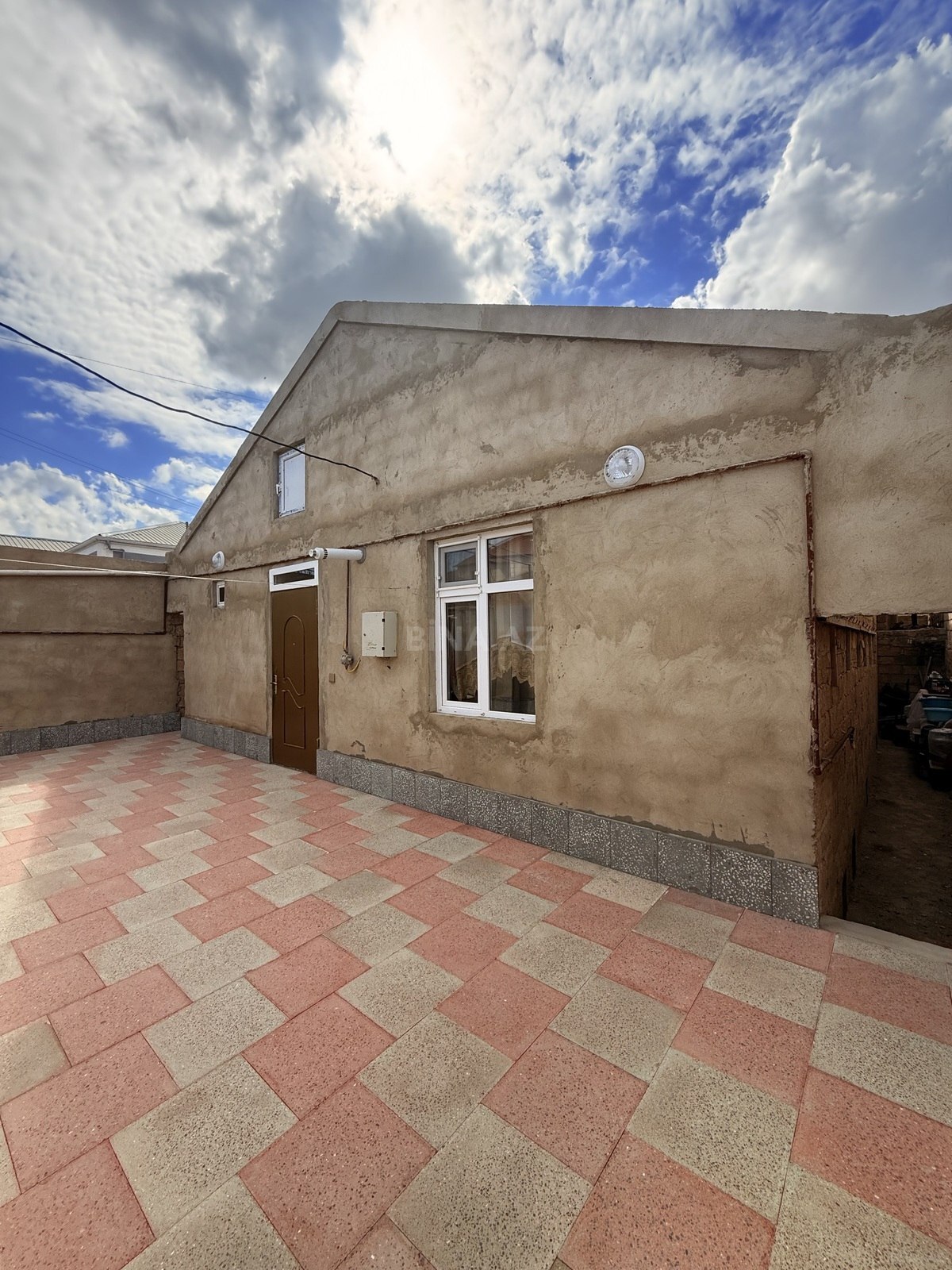 4 otaqlı Həyət evi/Bağ evi, Binə q., Bakı