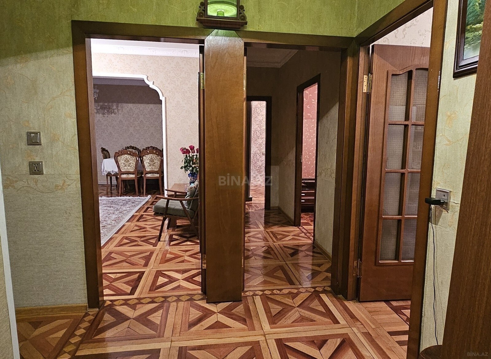 5 otaqlı Köhnə tikili, Həzi Aslanov m., Bakı