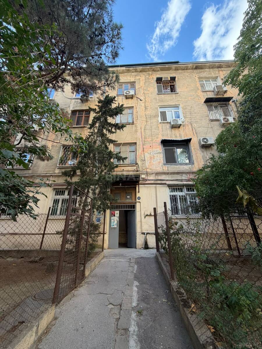 3 otaqlı Köhnə tikili, Yasamal r., Bakı