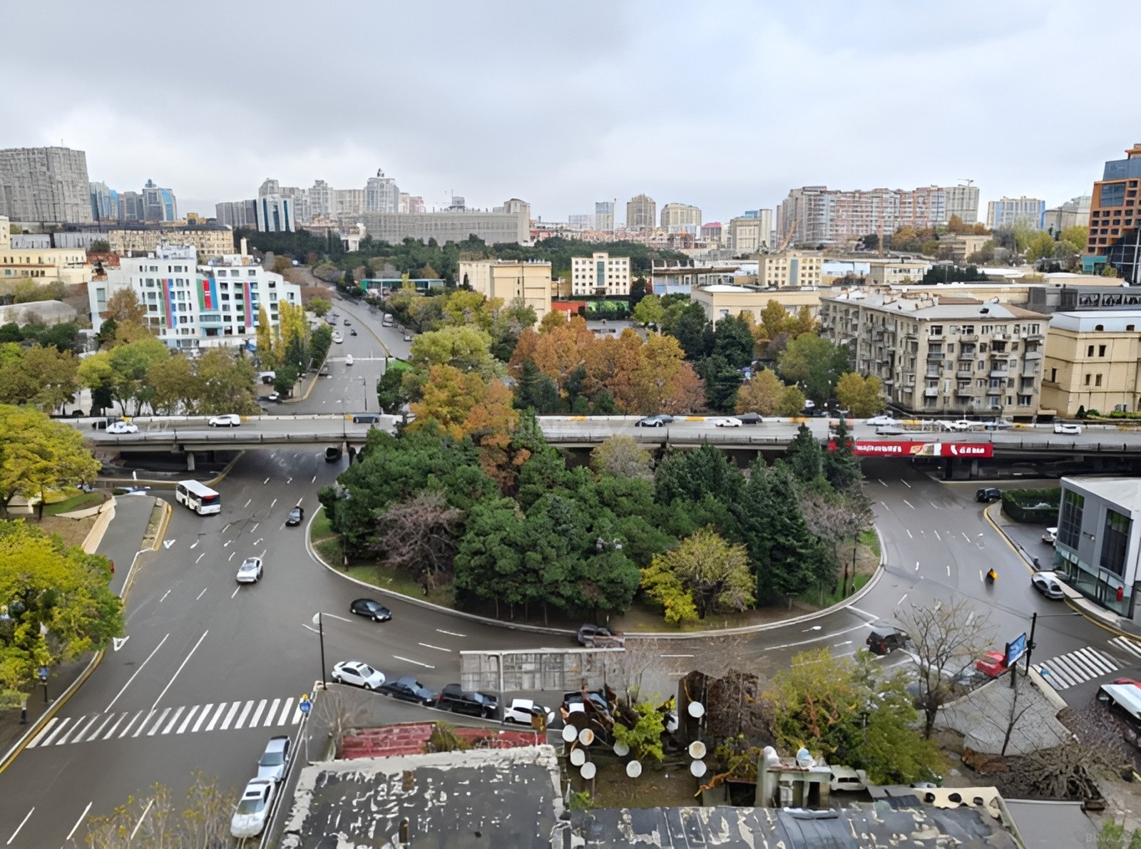 3 otaqlı Yeni tikili, Nizami m., Bakı