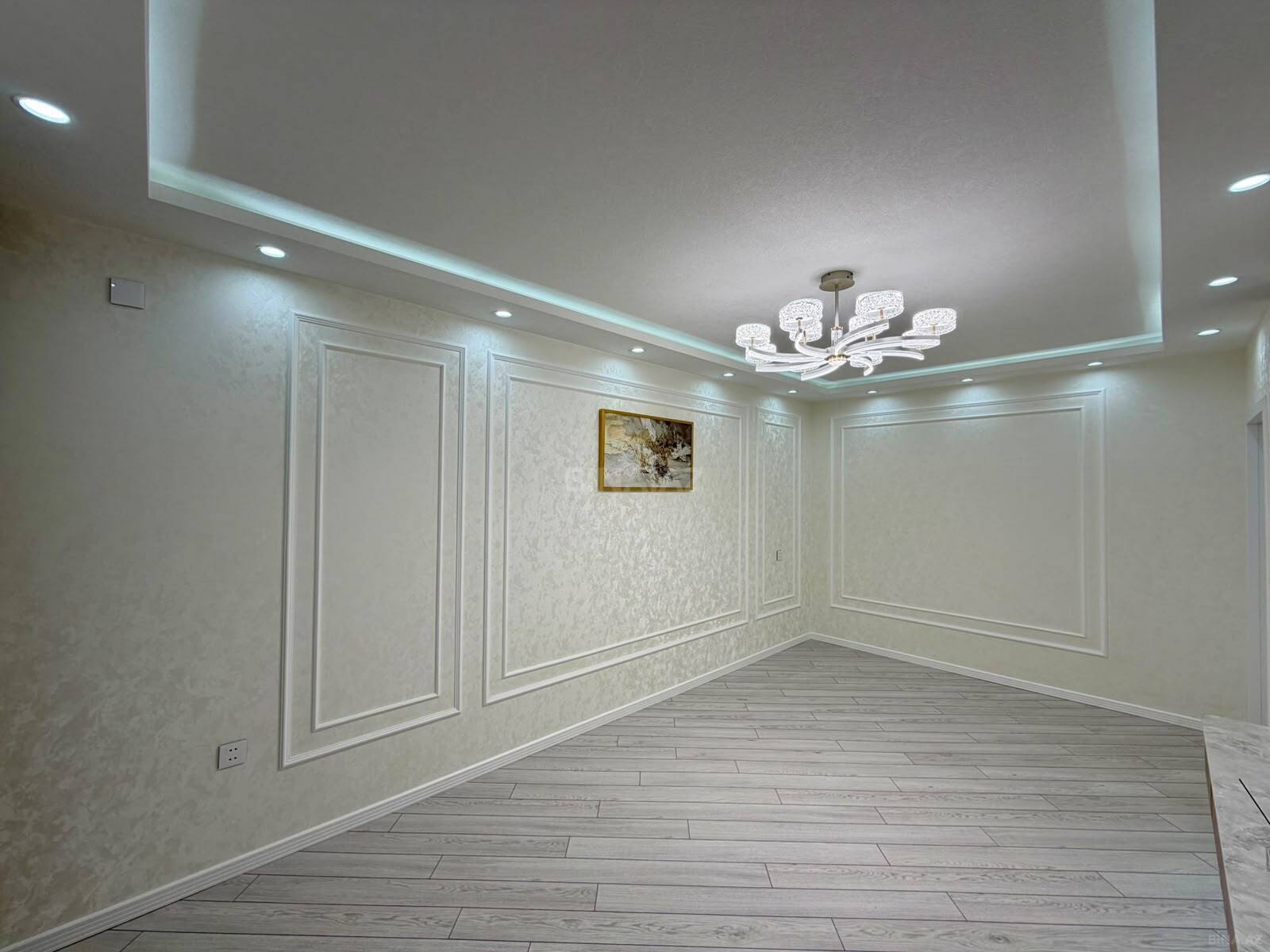 3 otaqlı Köhnə tikili, Əhmədli m., Bakı