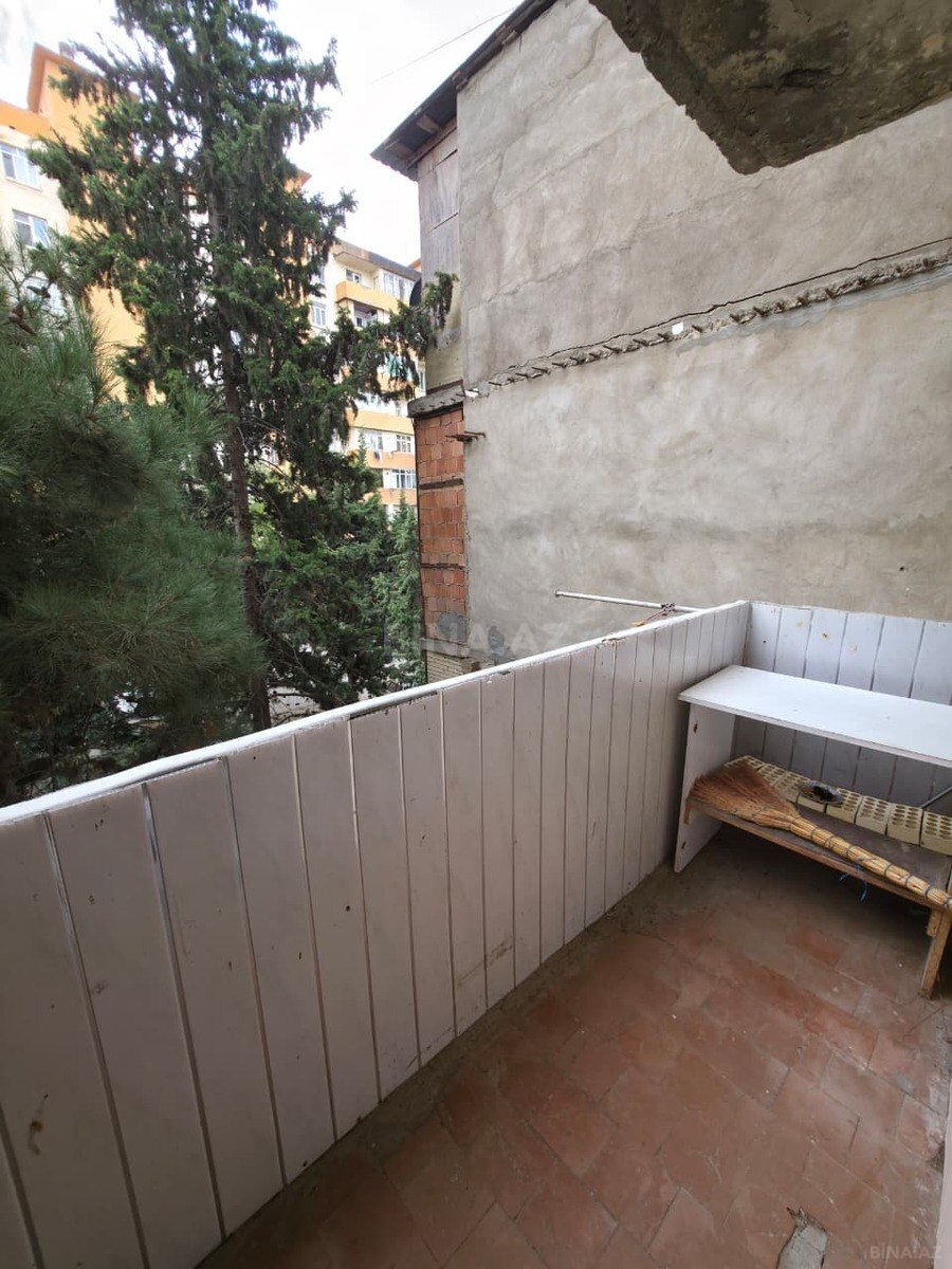 2 otaqlı Köhnə tikili, Bakıxanov q., Bakı