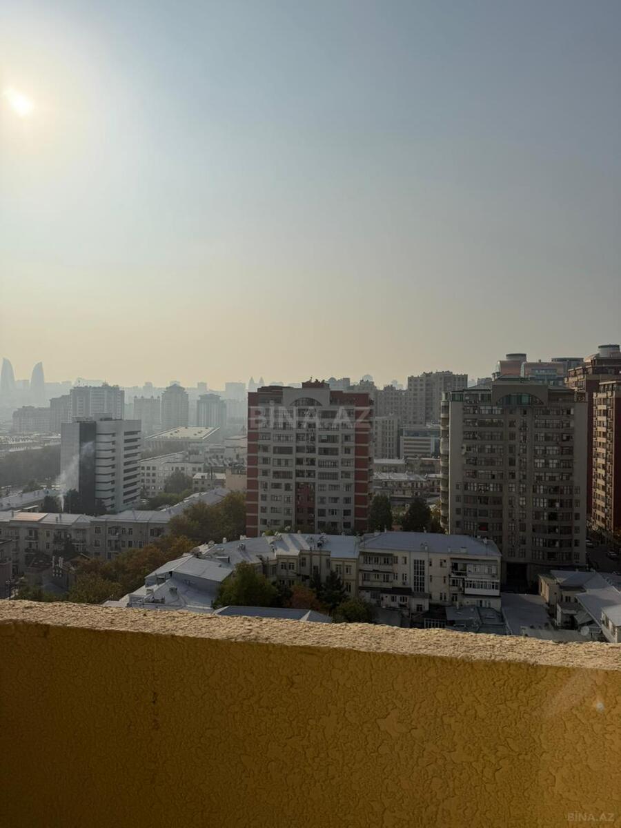 3 otaqlı Yeni tikili, 28 May m., Bakı