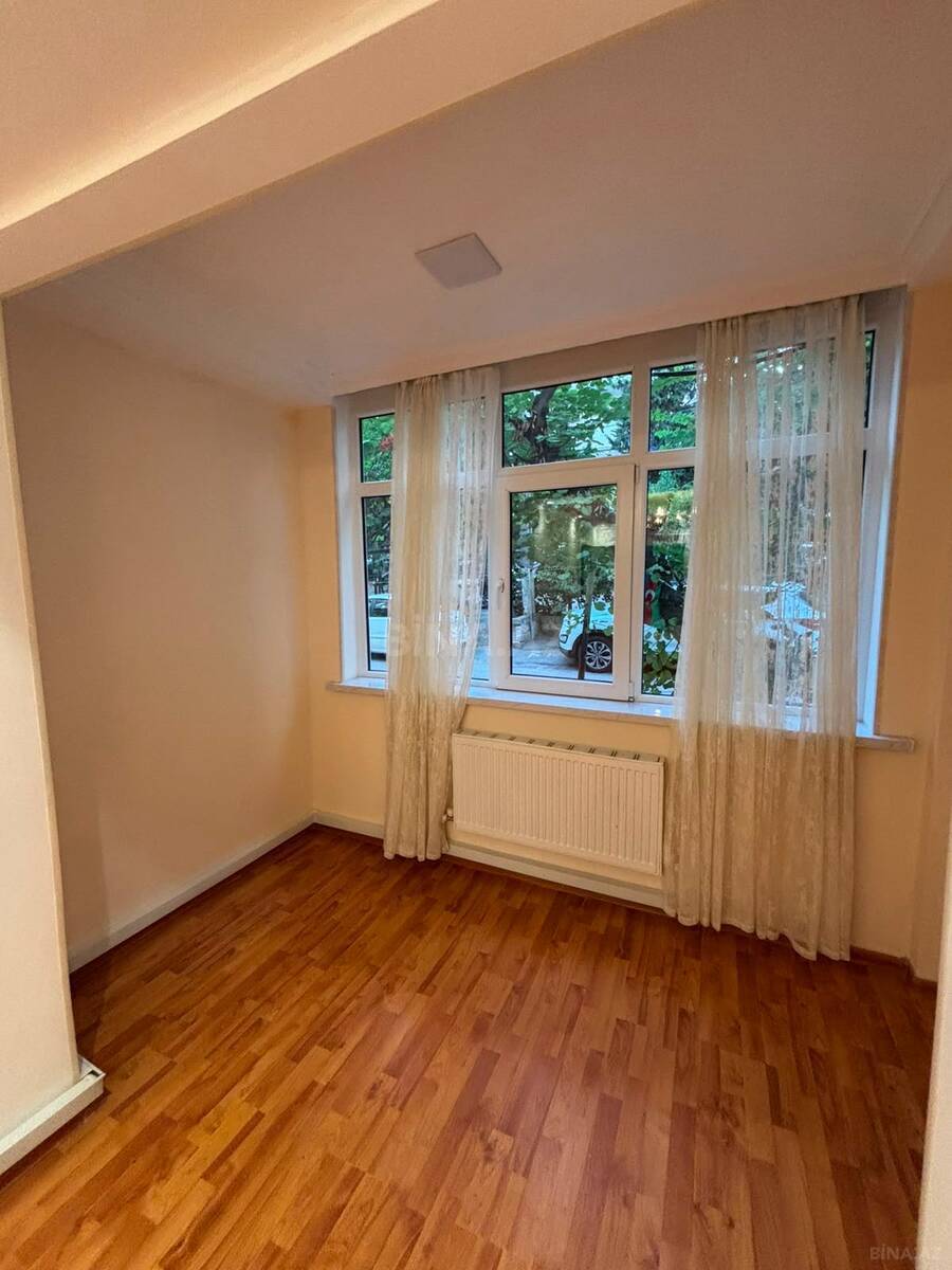 2 otaqlı Köhnə tikili, İnşaatçılar m., Bakı