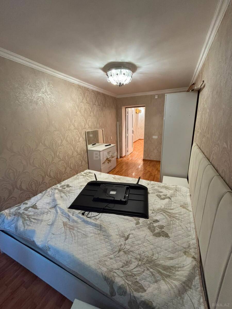 2 otaqlı Köhnə tikili, İnşaatçılar m., Bakı