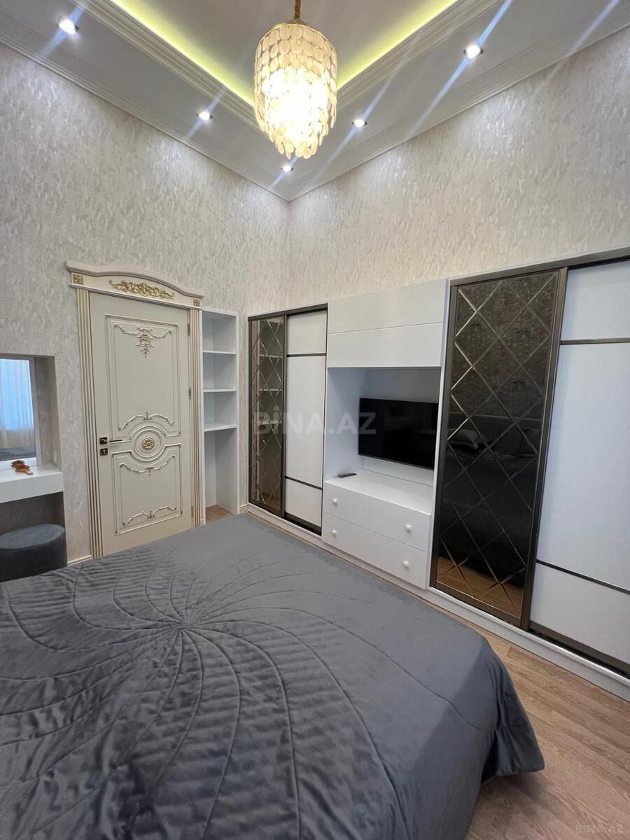 3 otaqlı Köhnə tikili, Sahil m., Bakı