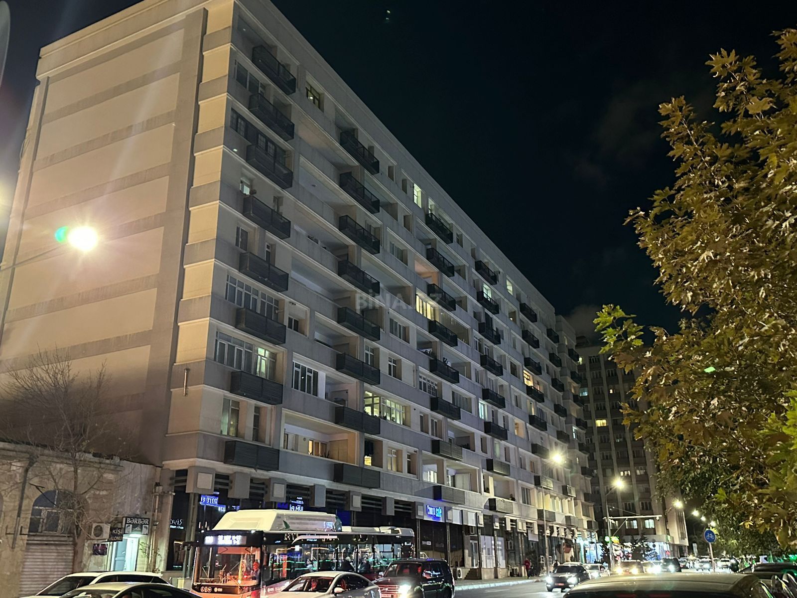 3 otaqlı Köhnə tikili, 28 May m., Bakı